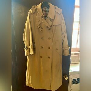 Classic Beige Trench Coat - Size 14